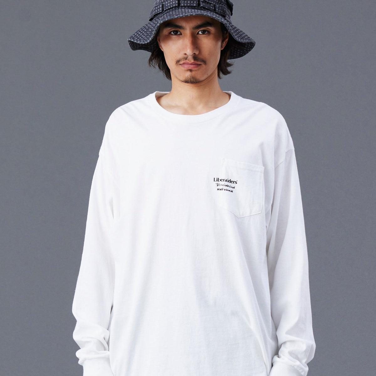 Headquarters L/S Tee - White