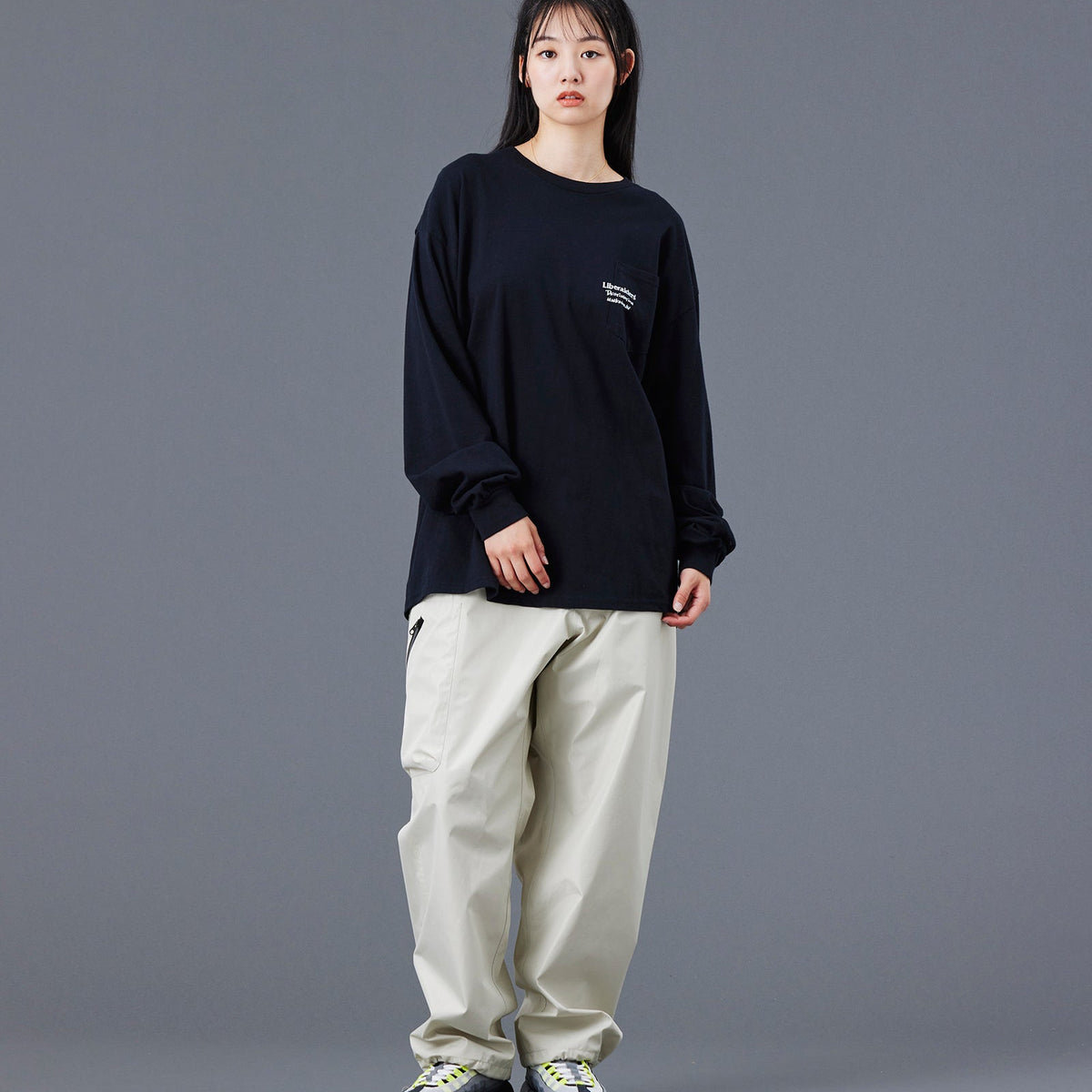 Headquarters L/S Tee - Black