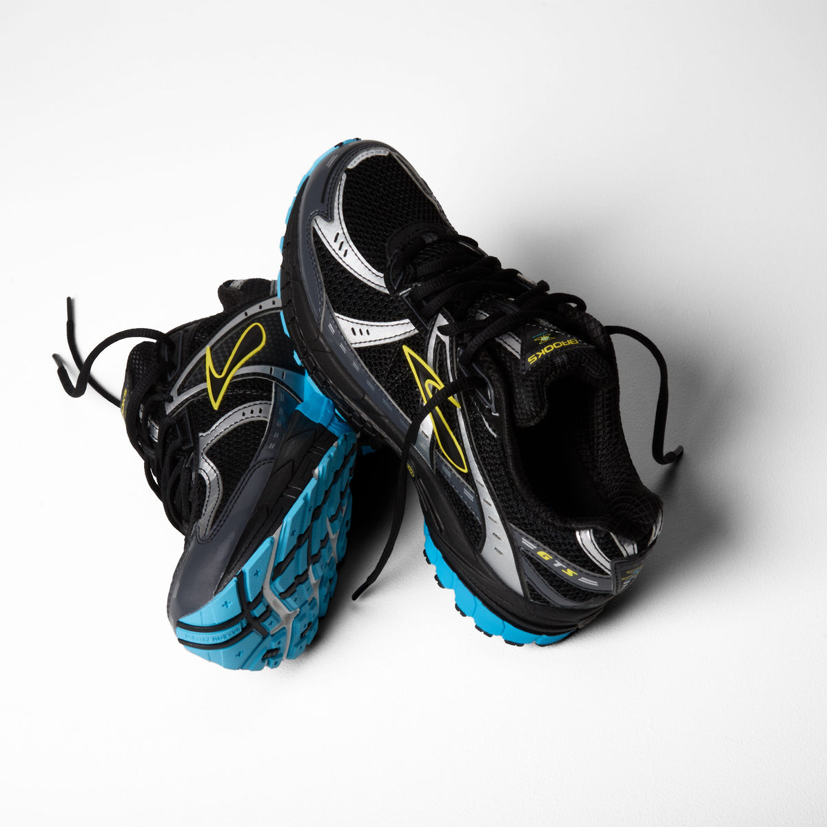 ADRENALINE GTS 10 - BLACK/EBONY/AQUARIUS