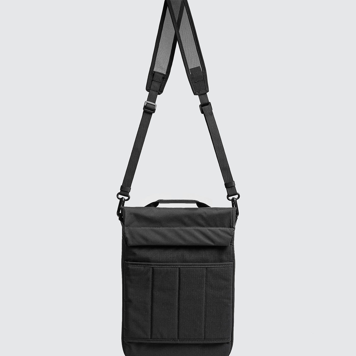 Essential 16-inch Laptop Sling