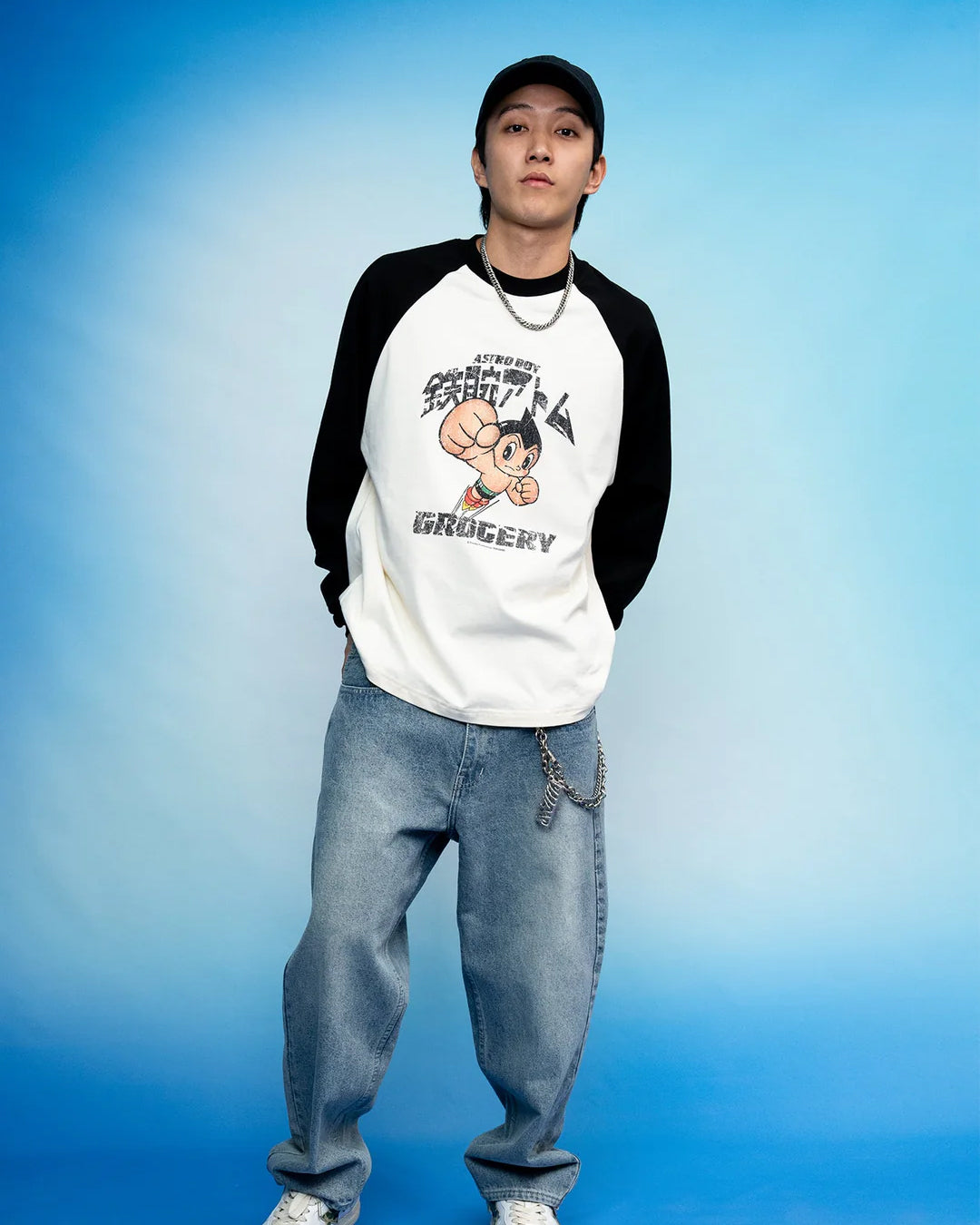 GROCERY x TOY QUBE ASTRO BOY GRAPHIC RAGLAN LONG TOP/ BLACK & CREAM