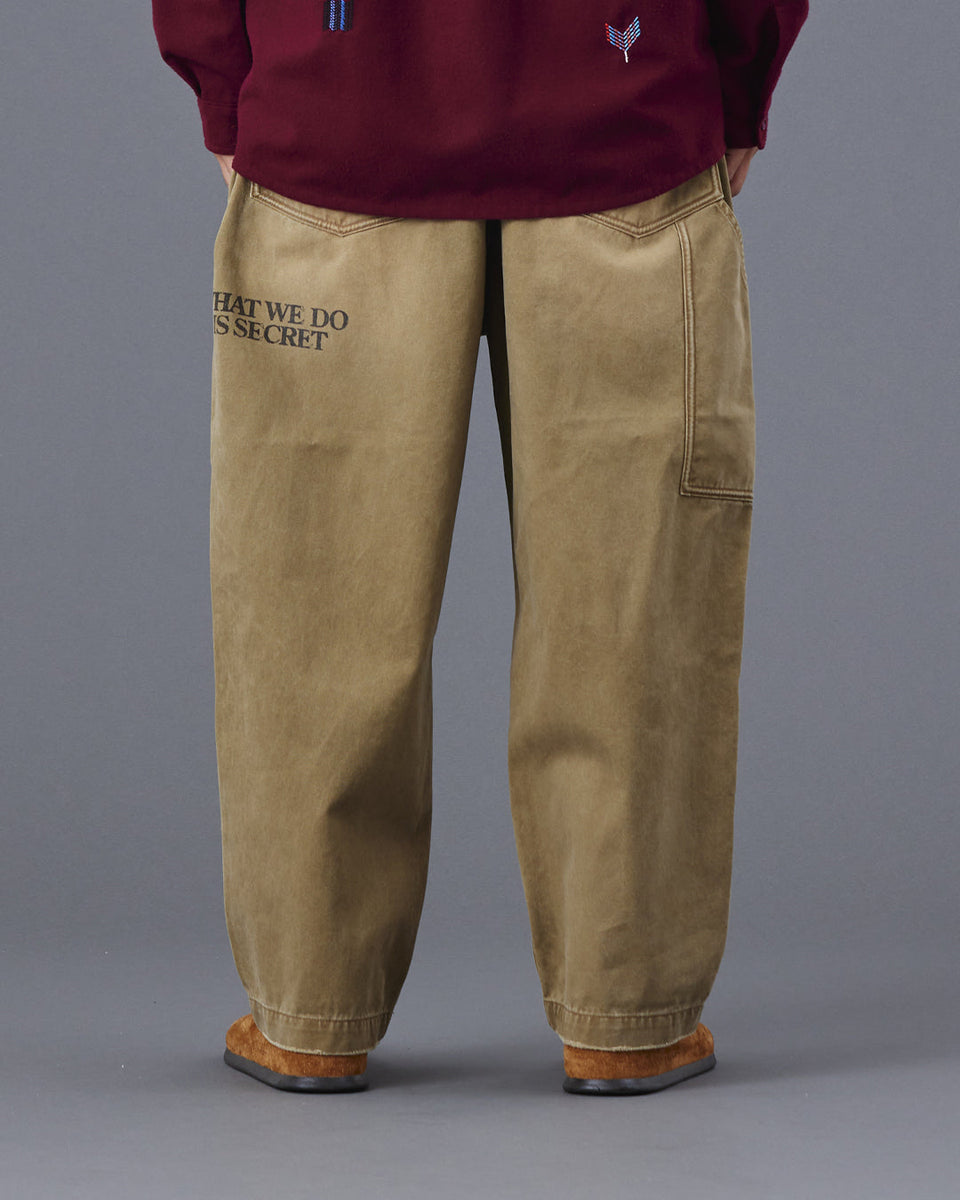 Handwriting Print Chino Sarrouel Pants - Beige