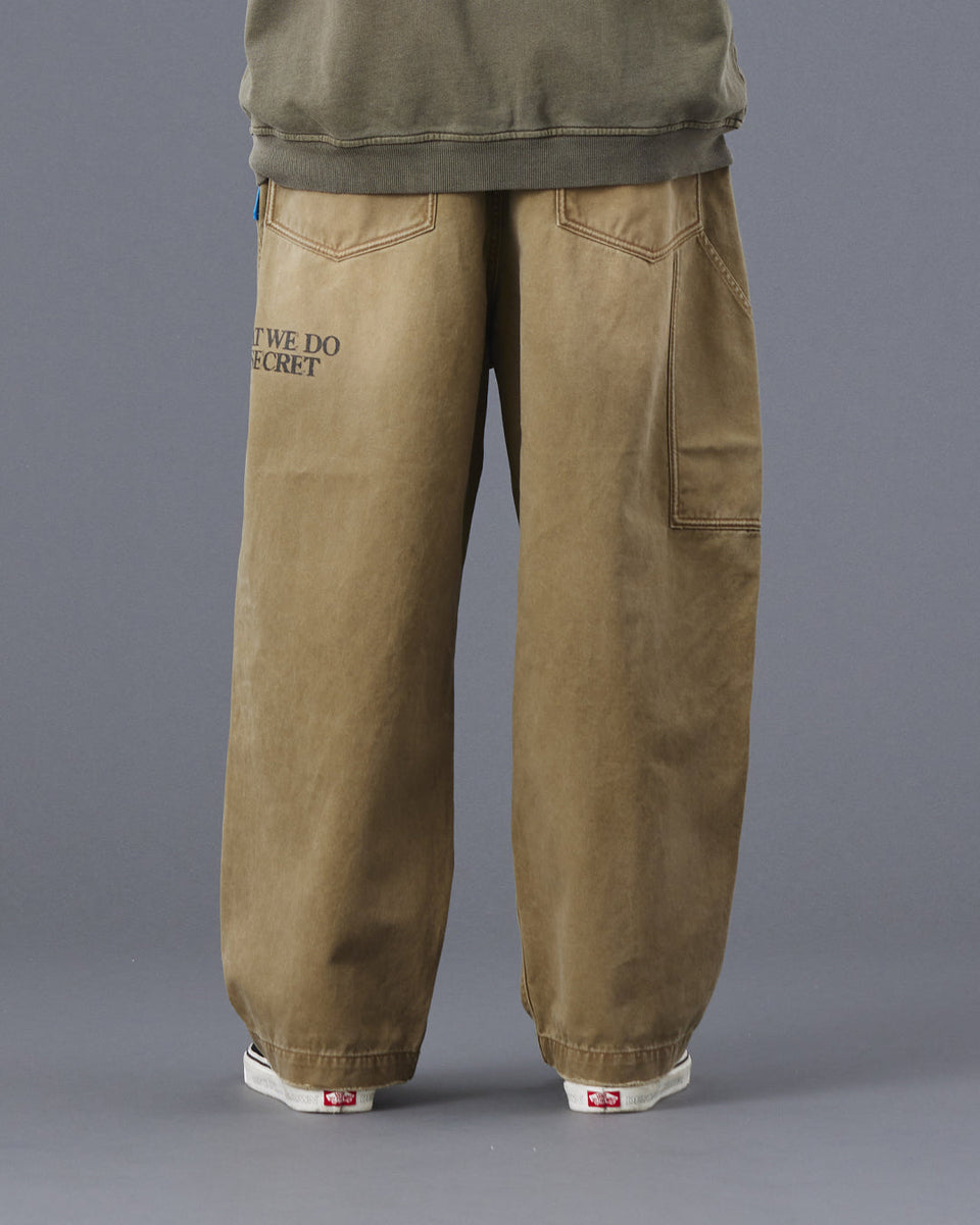 Handwriting Print Chino Sarrouel Pants - Beige