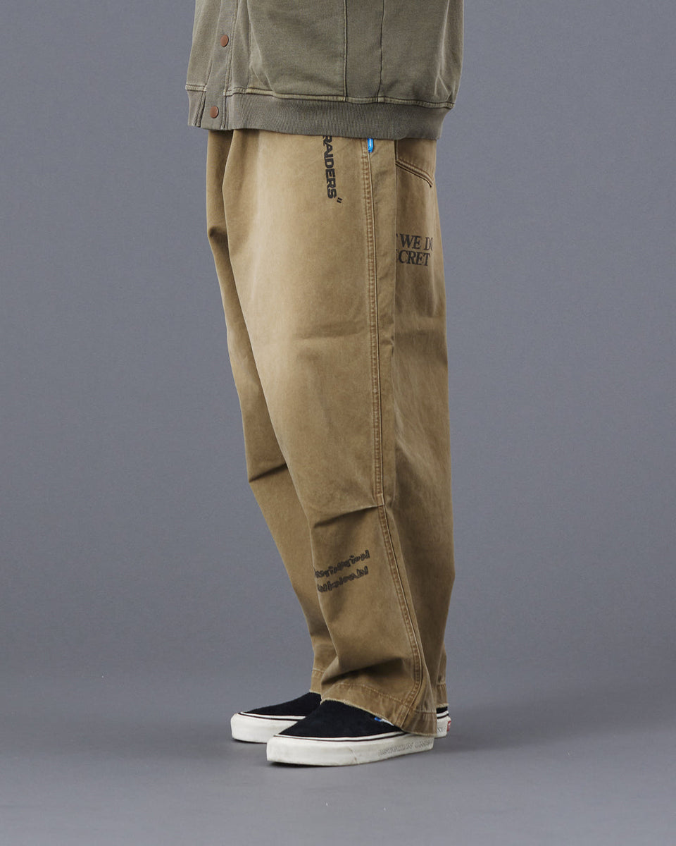Handwriting Print Chino Sarrouel Pants - Beige