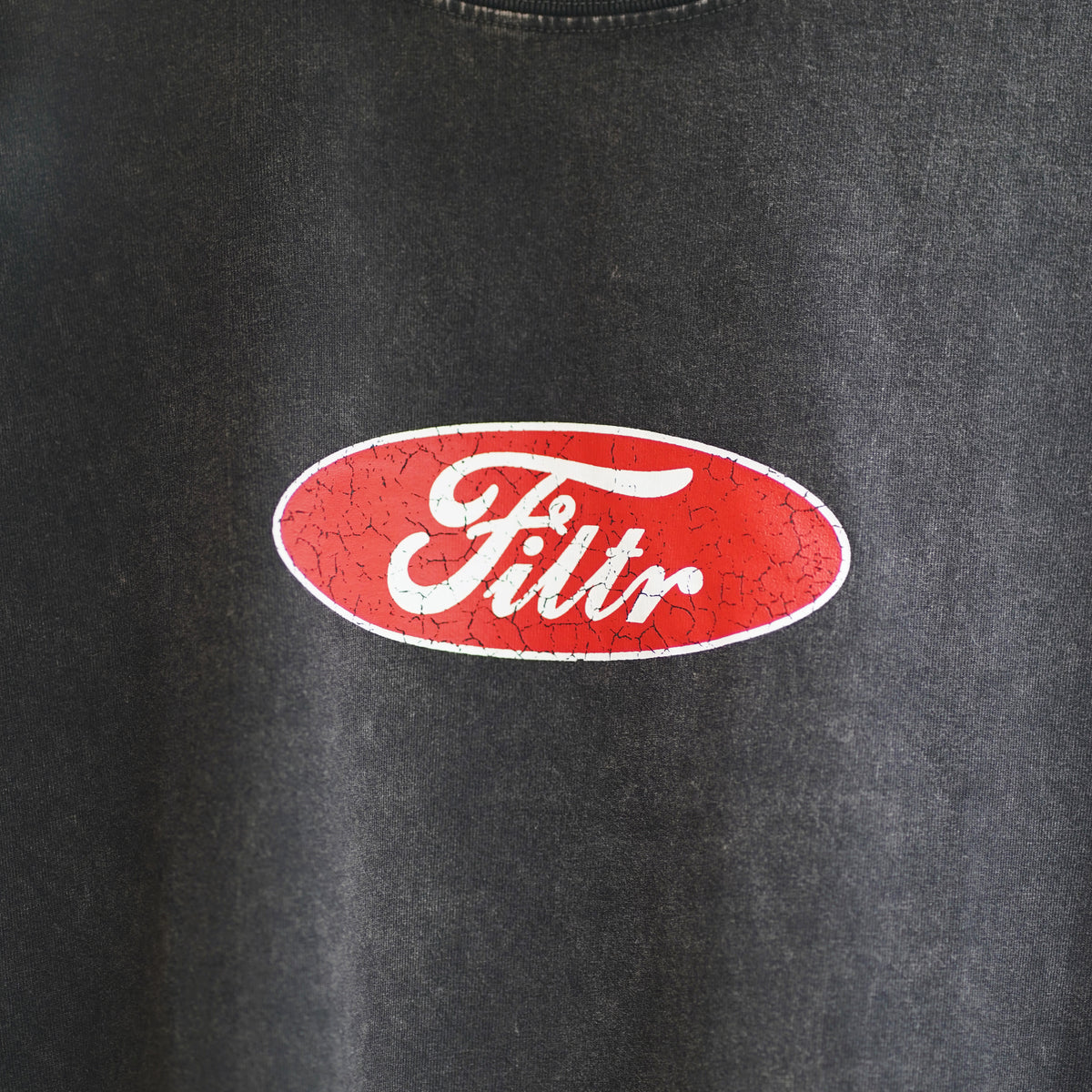 FILTR MOTORS TEE - FADED WASHED BLACK