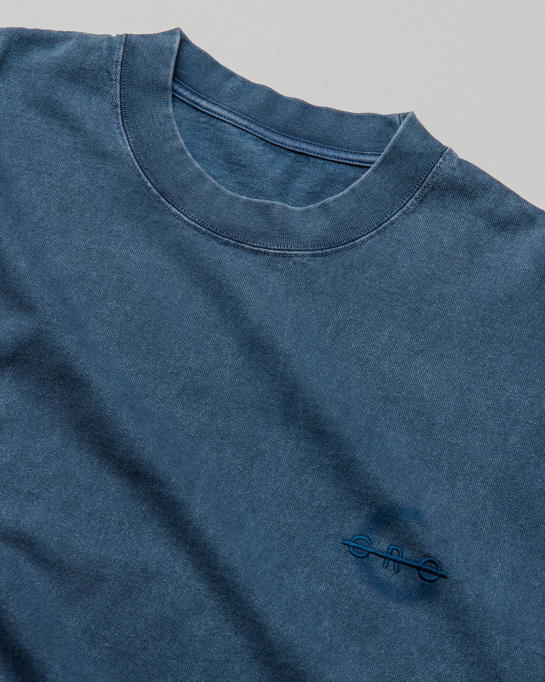 Snow Washed Small Logo Tee - Navy