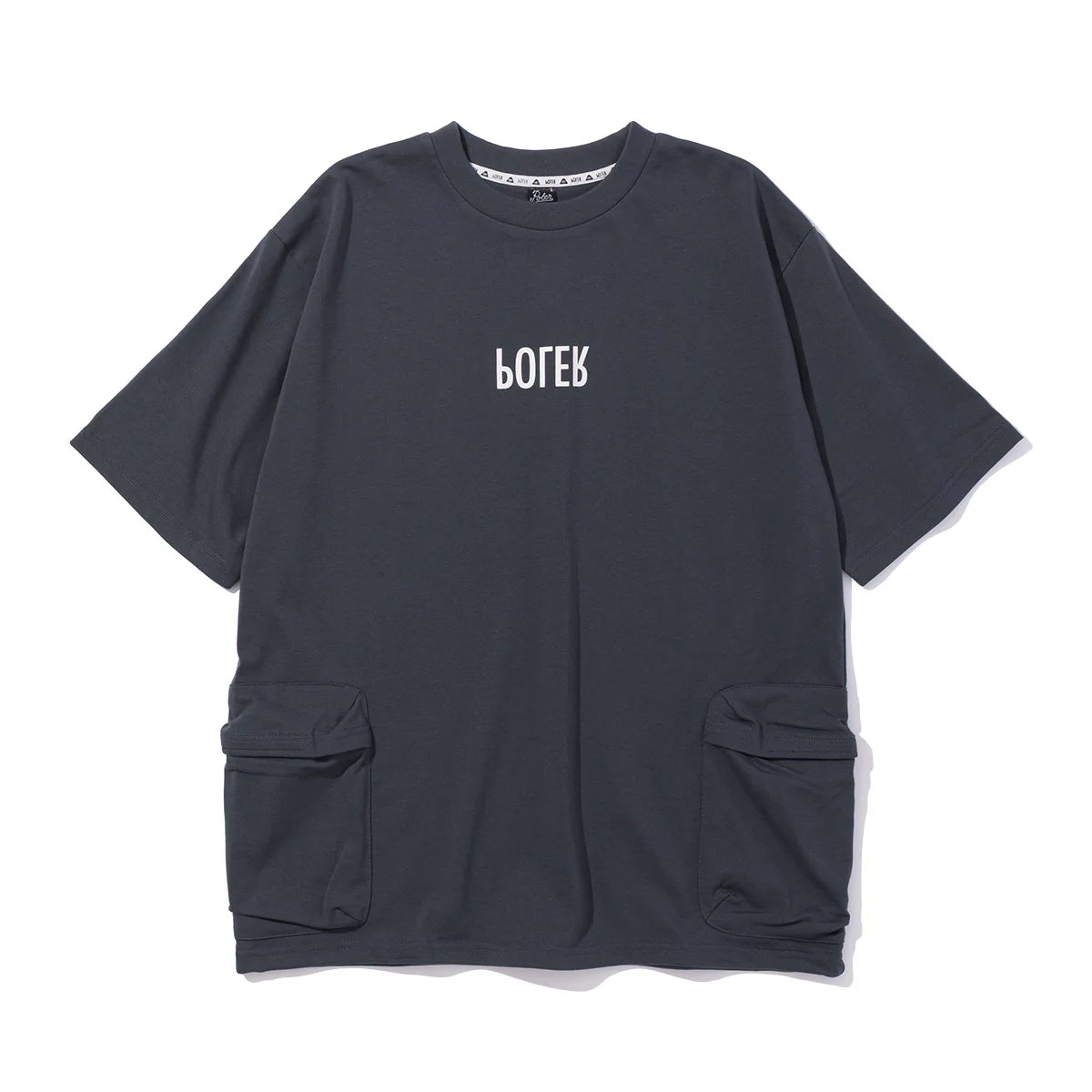 OUTSIDE POCKET SUMMIT TEE - CHARCOAL