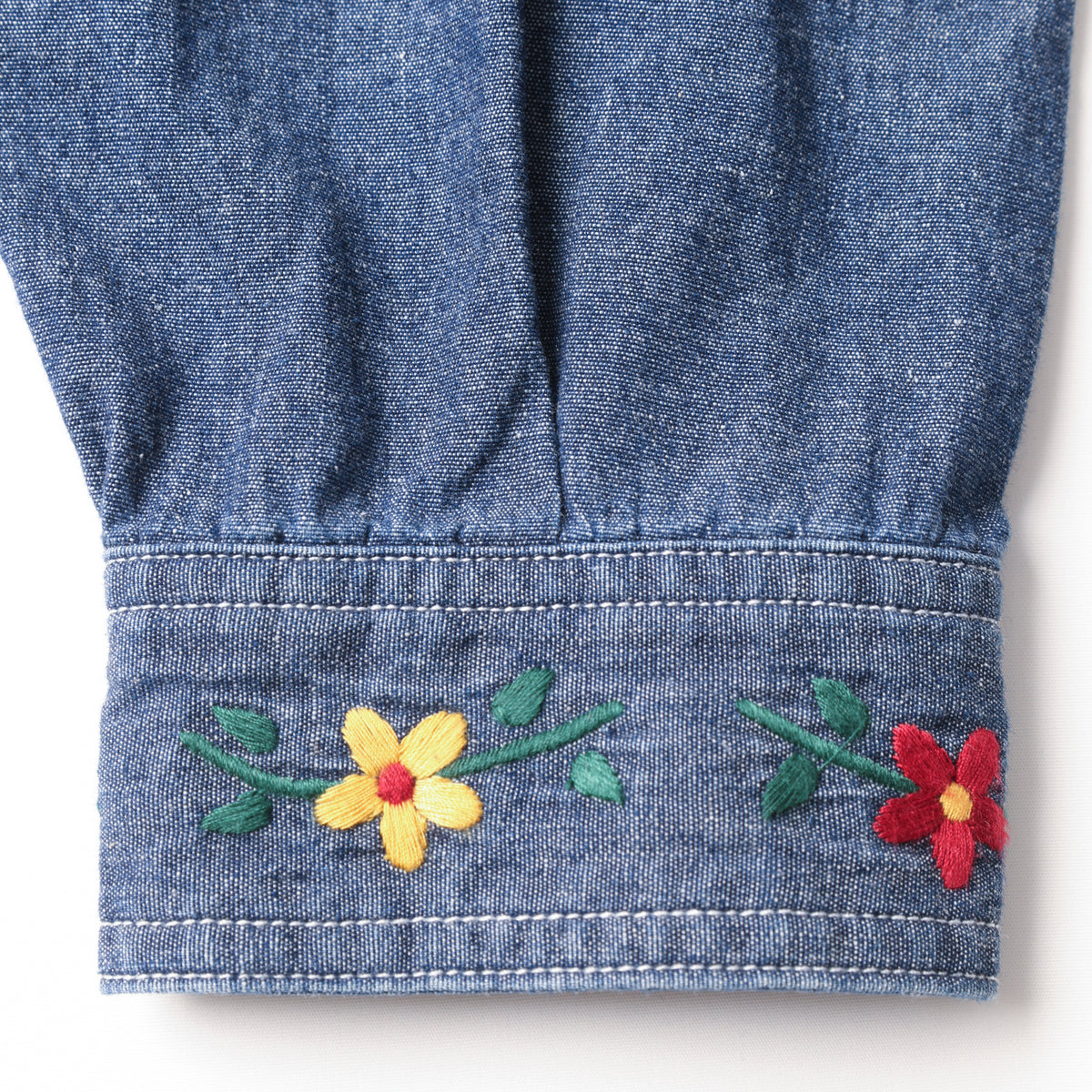 HIPPIE CHAMBRAY SHIRT - HARD WASH