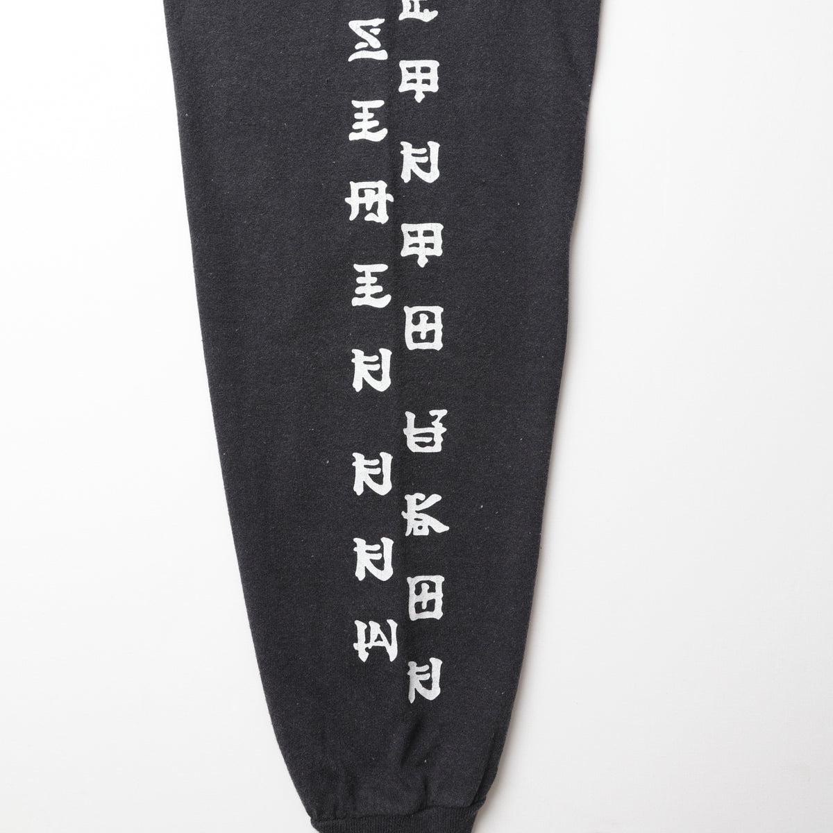 DRAGON L/S TEE - BLACK