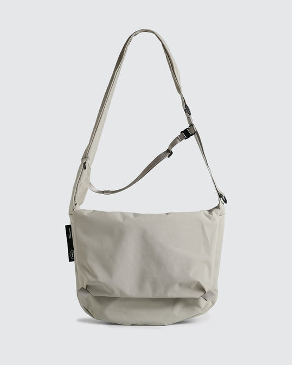 Essential 6.5L Messenger Bag