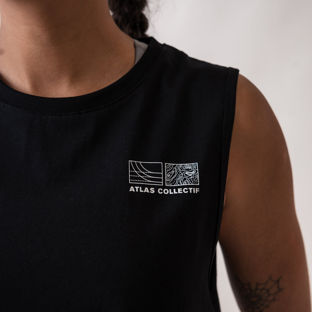 Track & Trail WMNS Crop Tank Black