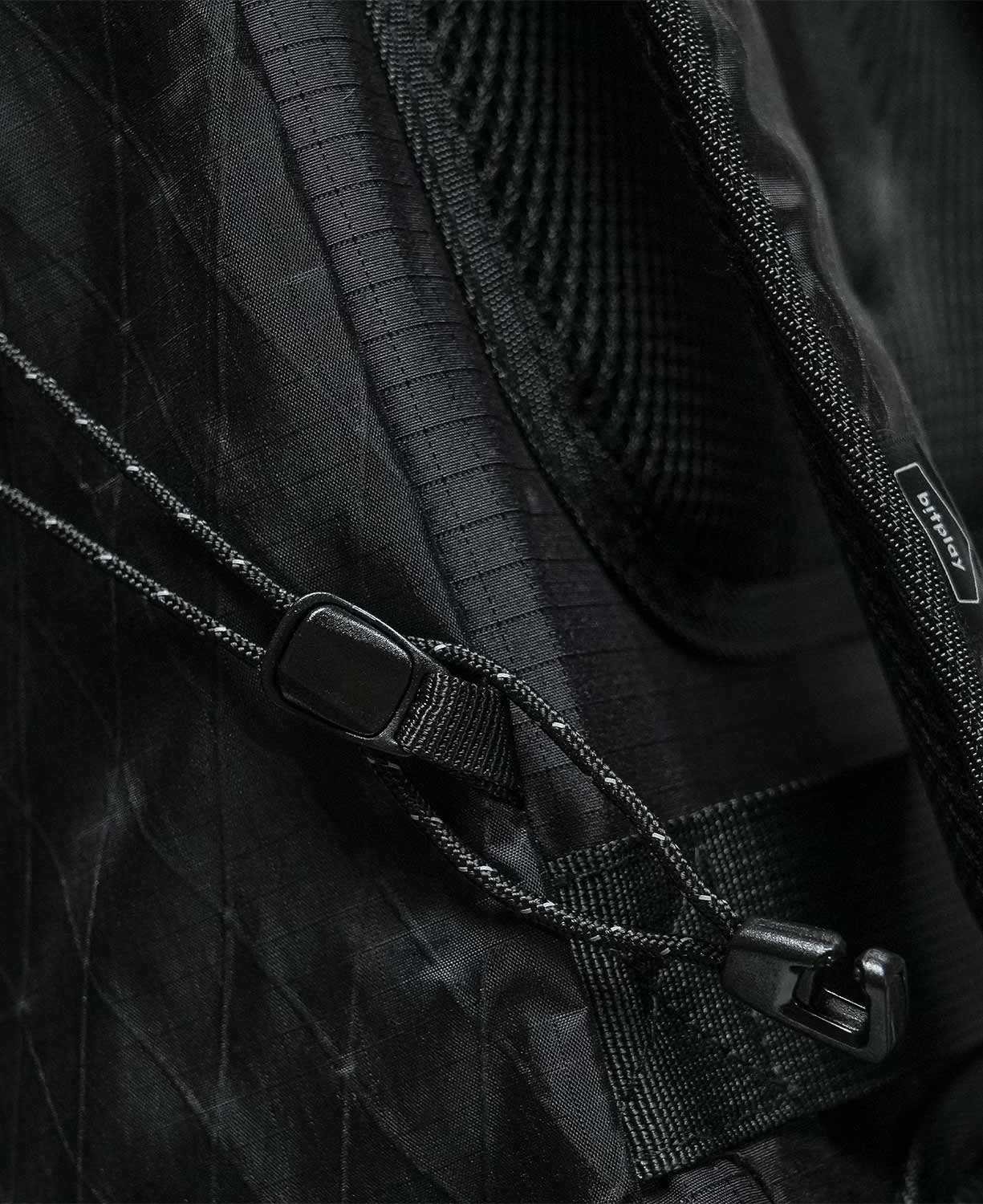 28L Backpack Black Series