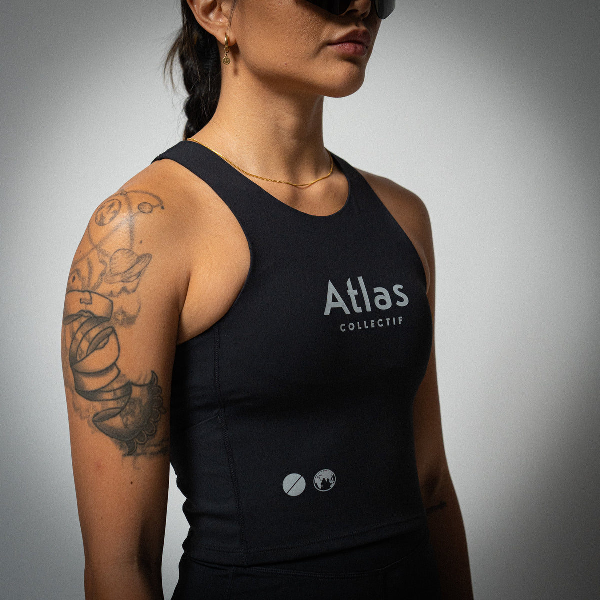 Illumi Trax WMNS Running Crop Tank Black