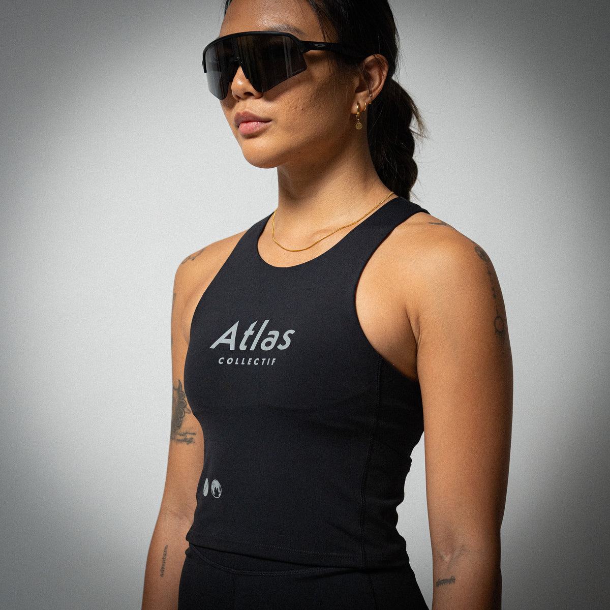 Illumi Trax WMNS Running Crop Tank Black