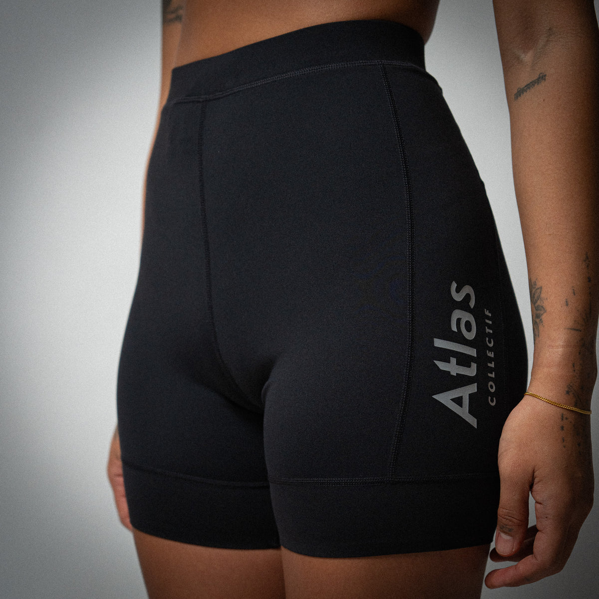 Illumi Trax WMNS Running Half Tights Black
