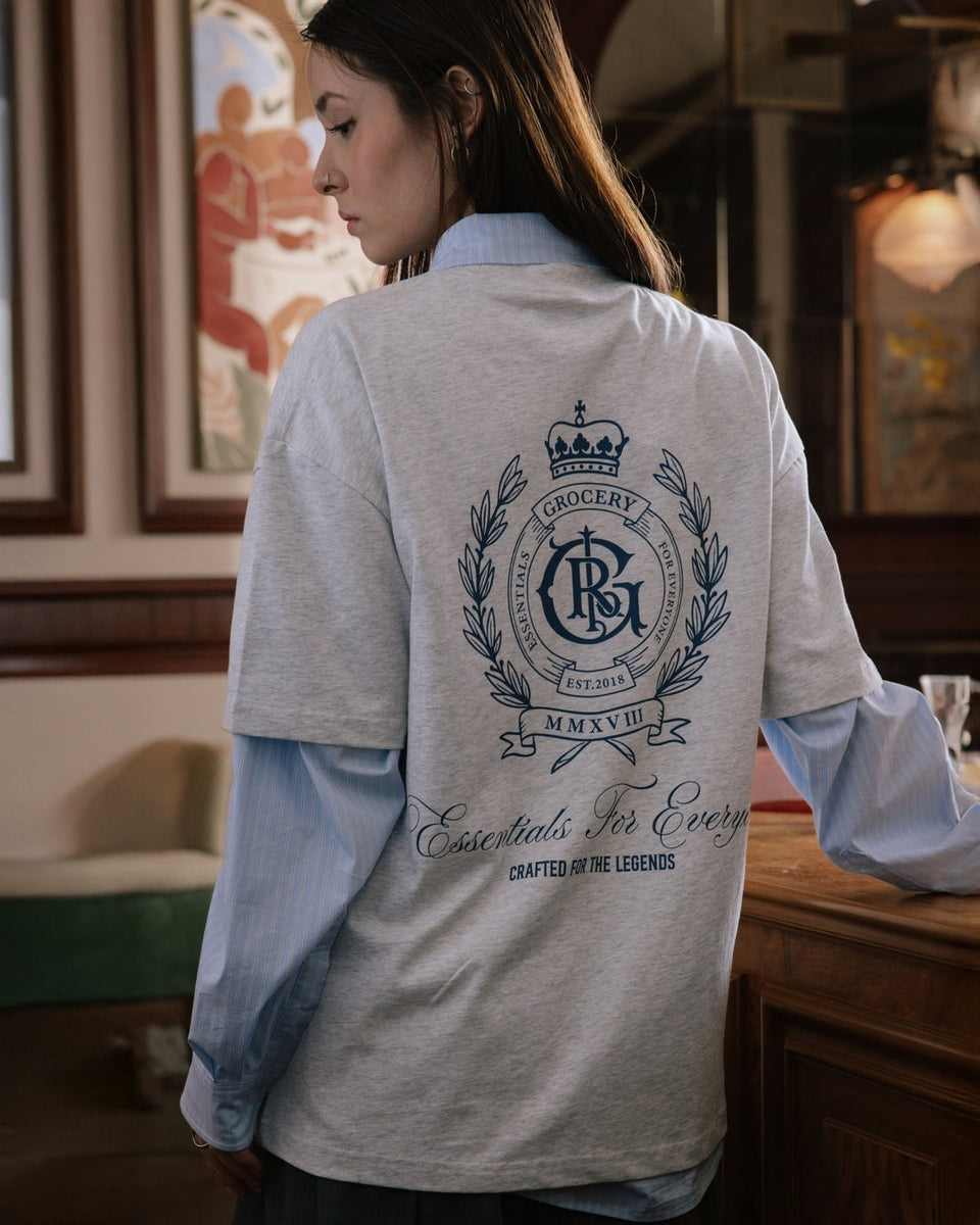 COLLEGE EMBLEM GRAPHIC TEE/ HEATHER GREY