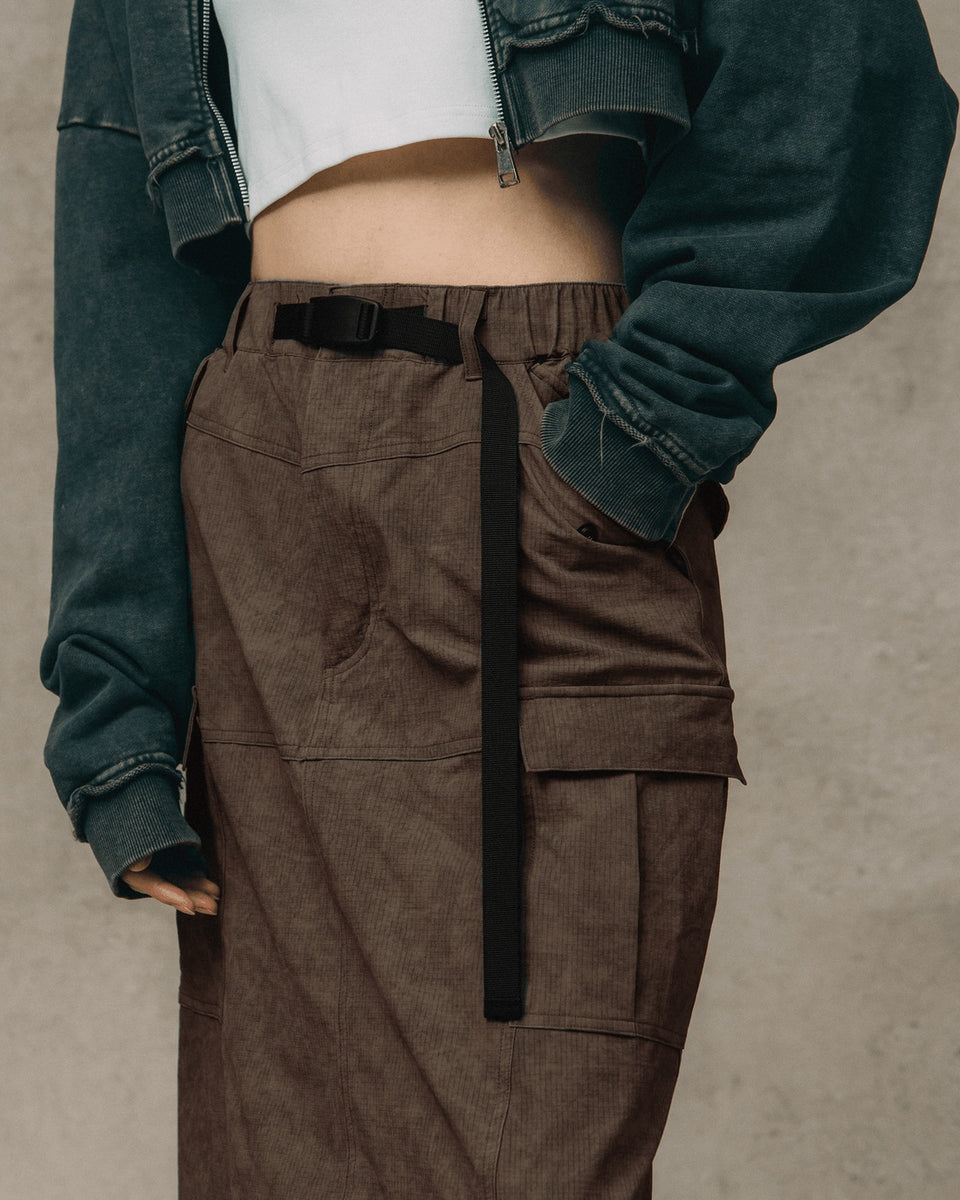 NYLON MULTI POCKET CARGO SKIRT/ BROWN