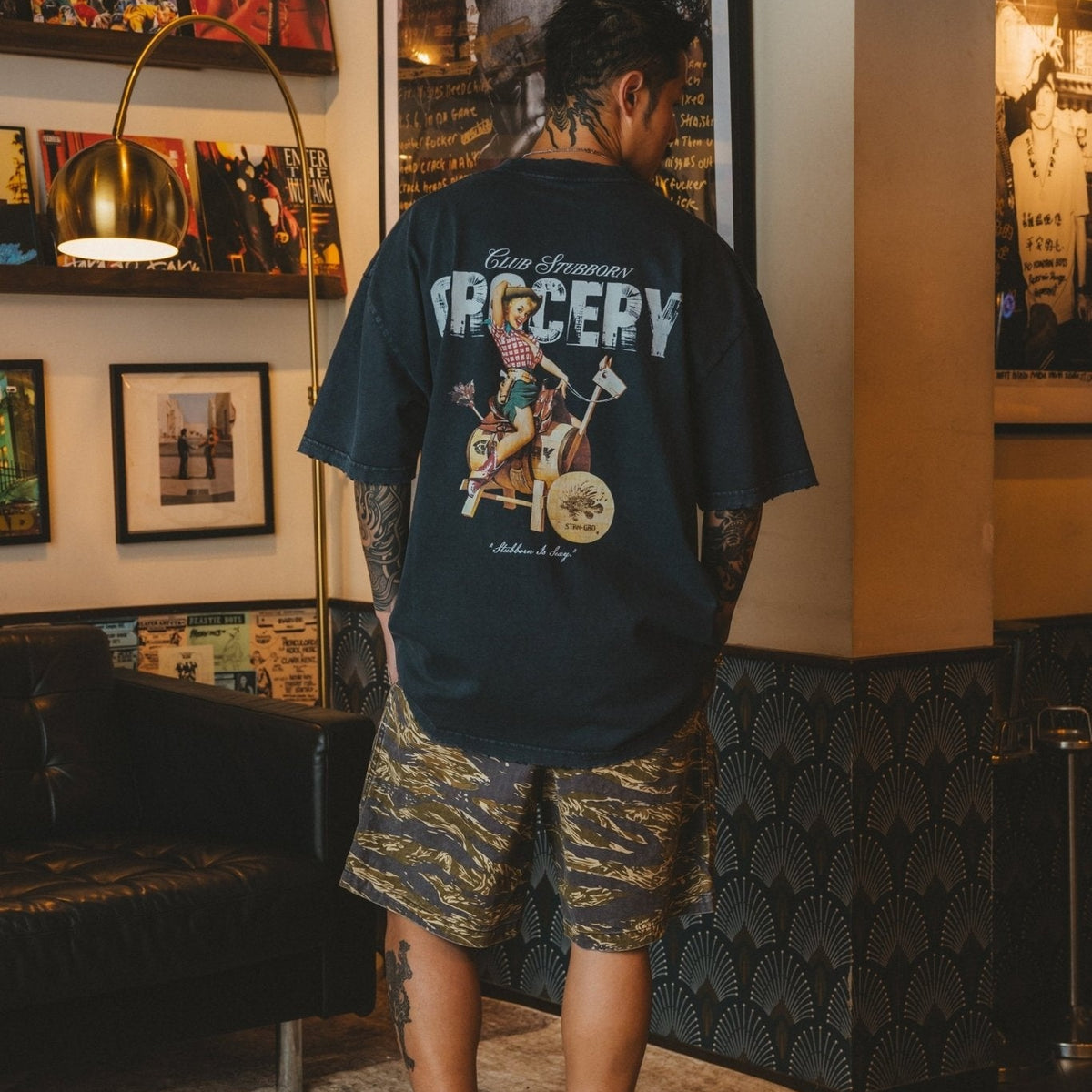 STUBBORN IS SEXY WASHED GRAPHIC TEE/ WASHED NAVY